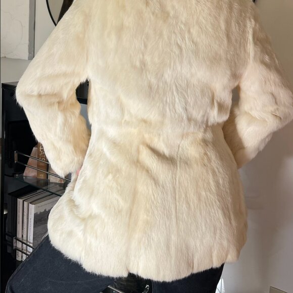 Genuine white/cream rabbit fur coat - Picture 10 of 15